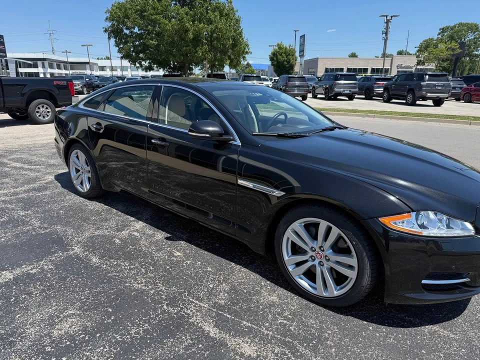 2014 Jaguar X351 XJ - Image 2 of 9