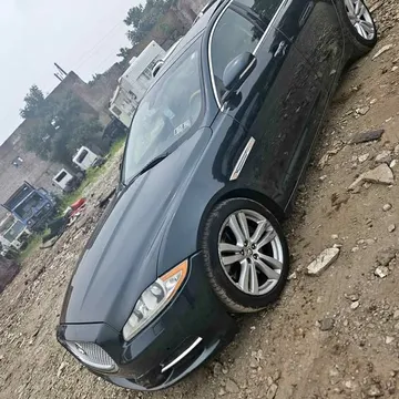 2014 Jaguar XJ XJL Portfolio Sedan 4D