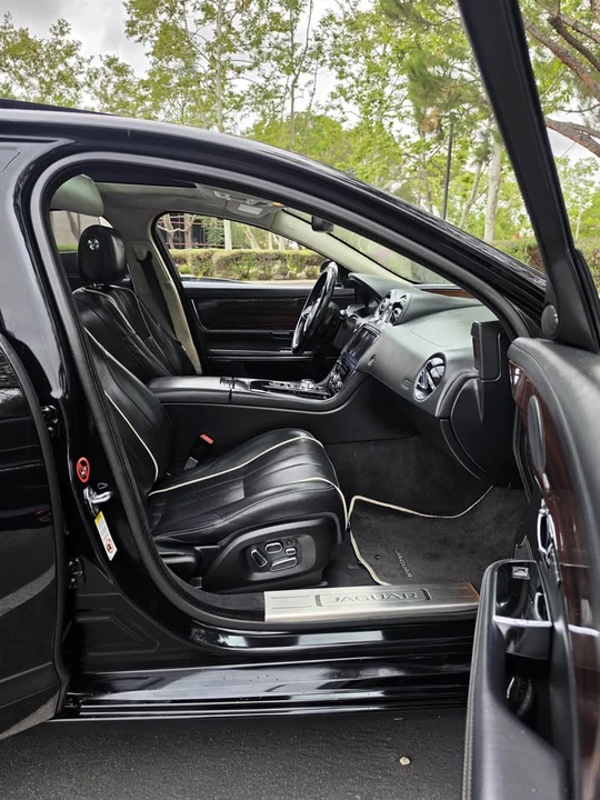 2014 Jaguar X351 XJ - Image 8 of 16