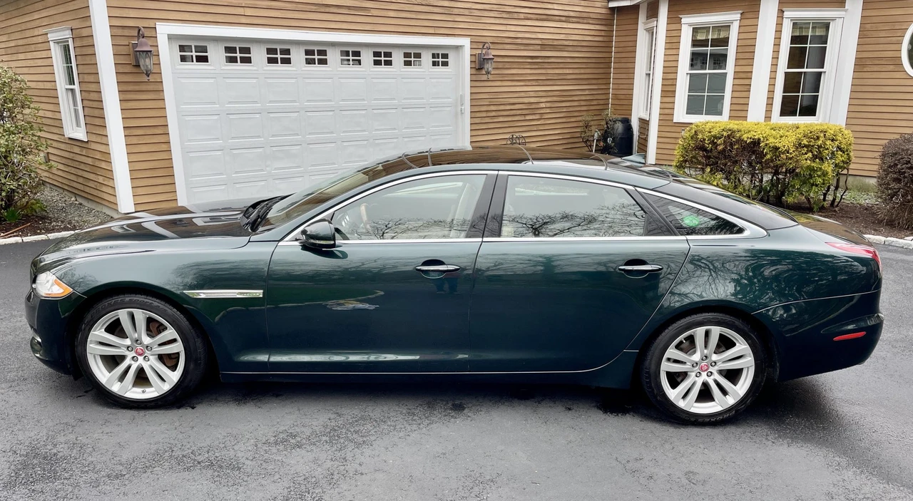 2014 Jaguar X351 XJ - Image 9 of 31