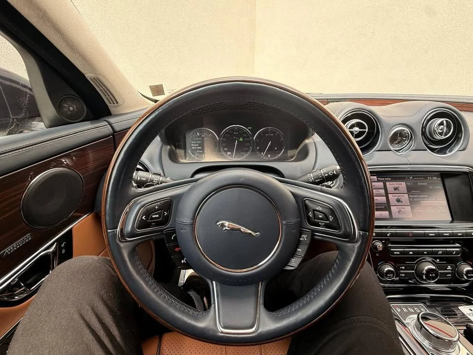 2014 Jaguar X351 XJ - Image 10 of 17