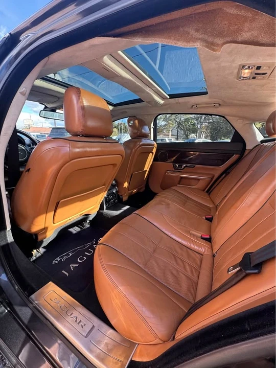 2014 Jaguar X351 XJ - Image 9 of 17