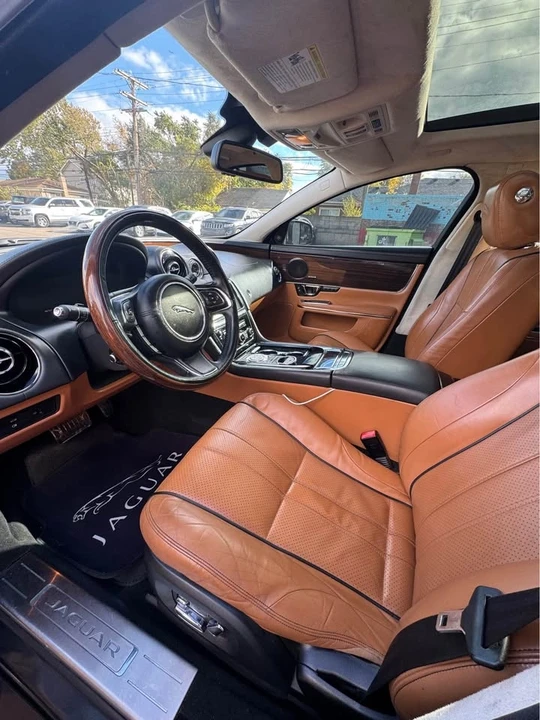 2014 Jaguar X351 XJ - Image 11 of 17