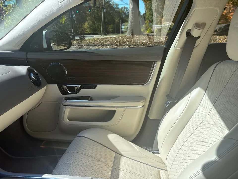 2014 Jaguar X351 XJ - Image 11 of 14