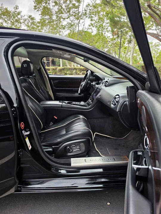 2014 Jaguar X351 XJ - Image 7 of 20