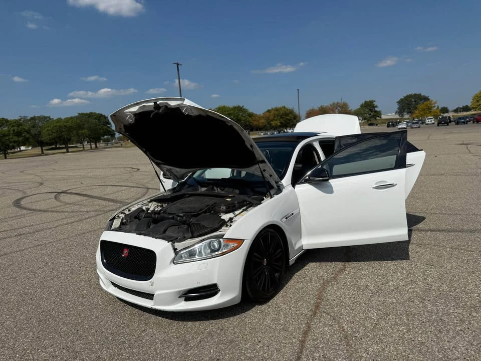 2014 Jaguar X351 XJR - Image 5 of 9