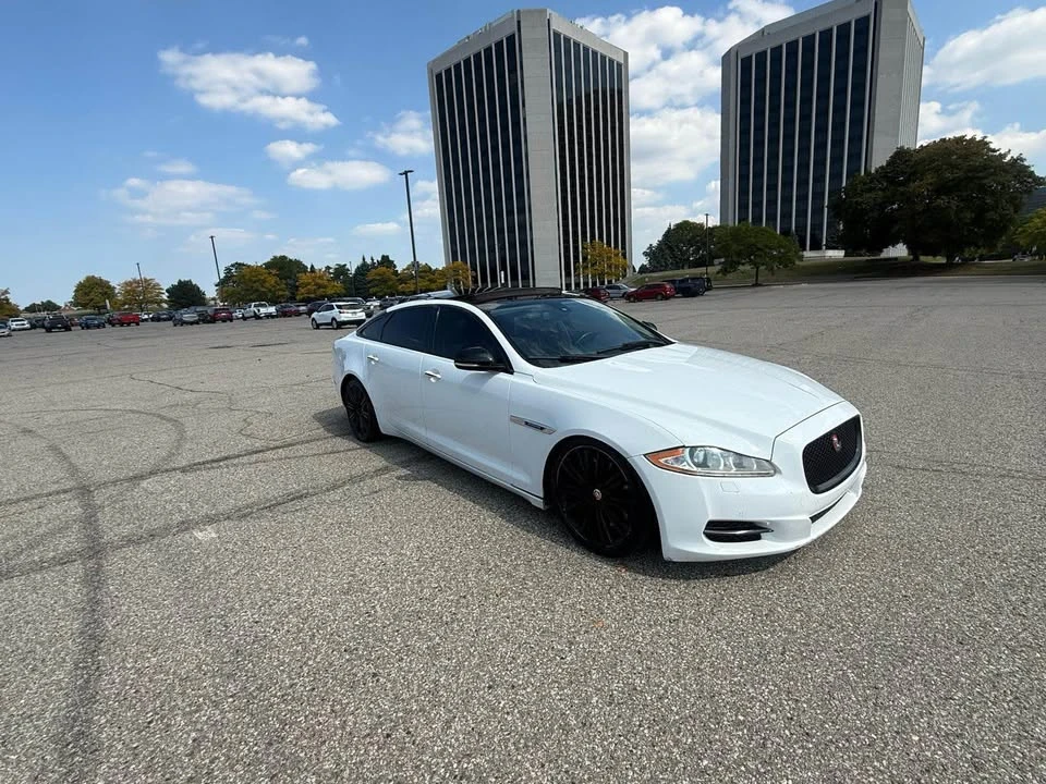 2014 Jaguar X351 XJR - Image 2 of 9