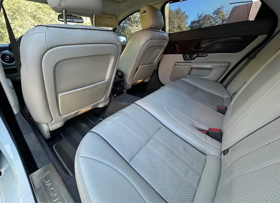 2014 Jaguar X351 XJR - Image 11 of 19