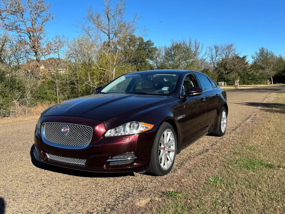 2014 Jaguar XJ Series 4 - Image 5 of 12