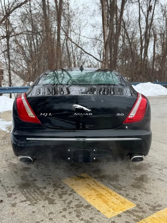 2014 Jaguar X351 XJR - Image 3 of 19