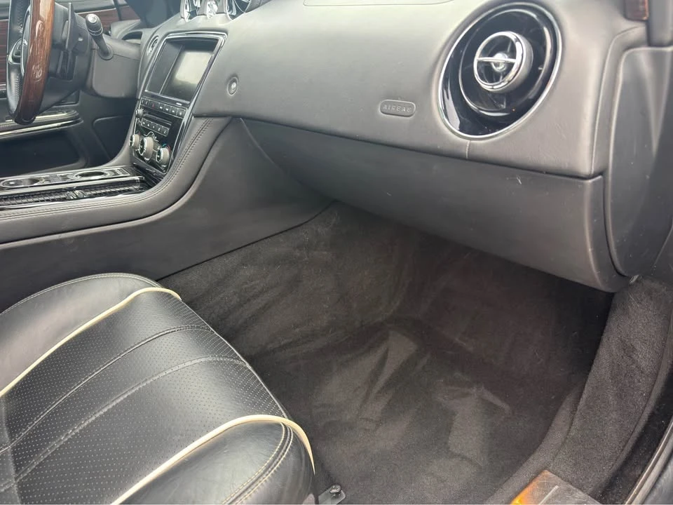 2014 Jaguar X351 XJR - Image 15 of 19