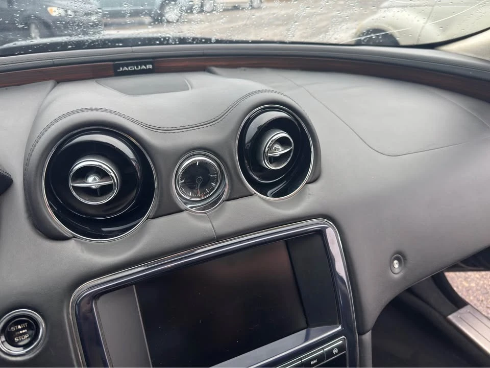 2014 Jaguar X351 XJR - Image 14 of 19