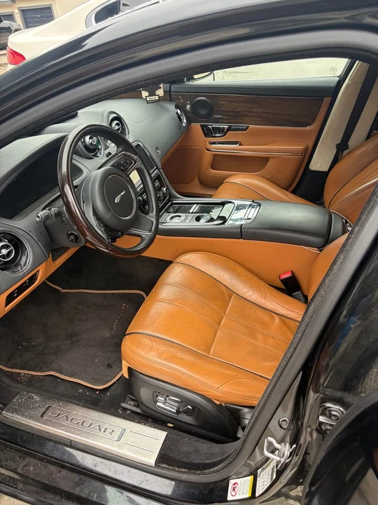 2014 Jaguar X351 XJ - Image 9 of 9