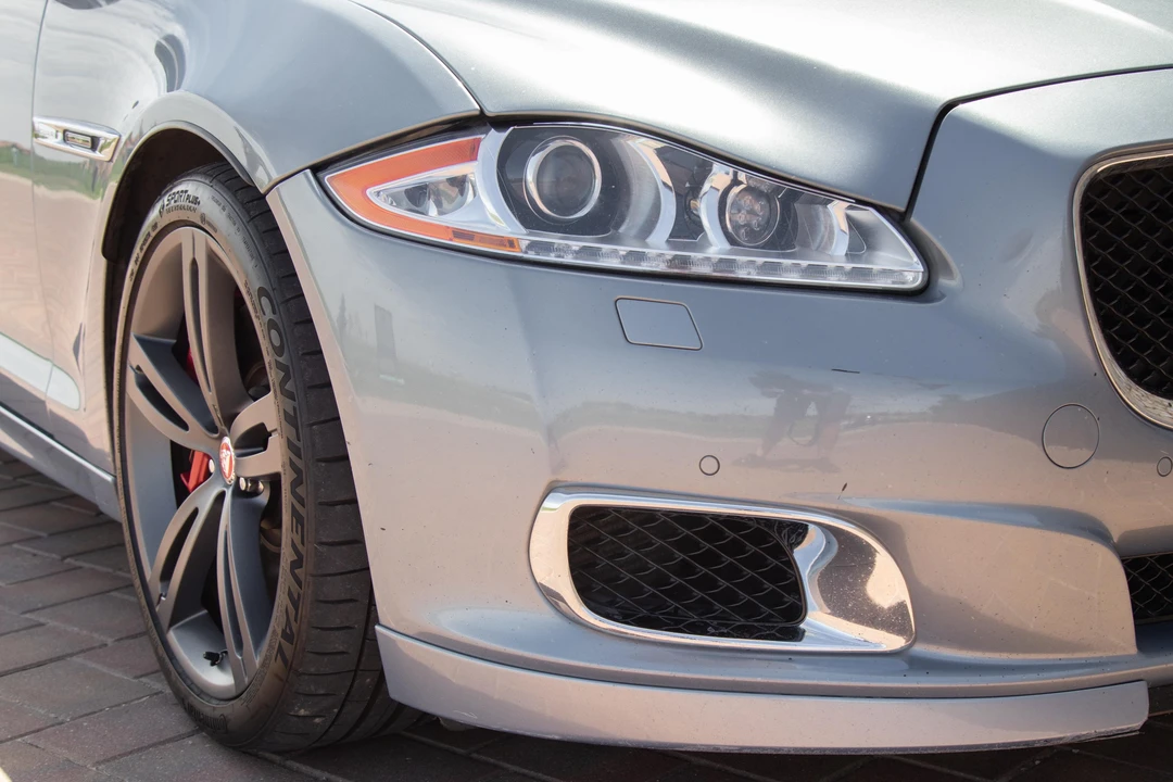 2014 Jaguar X351 XJR - Image 9 of 31