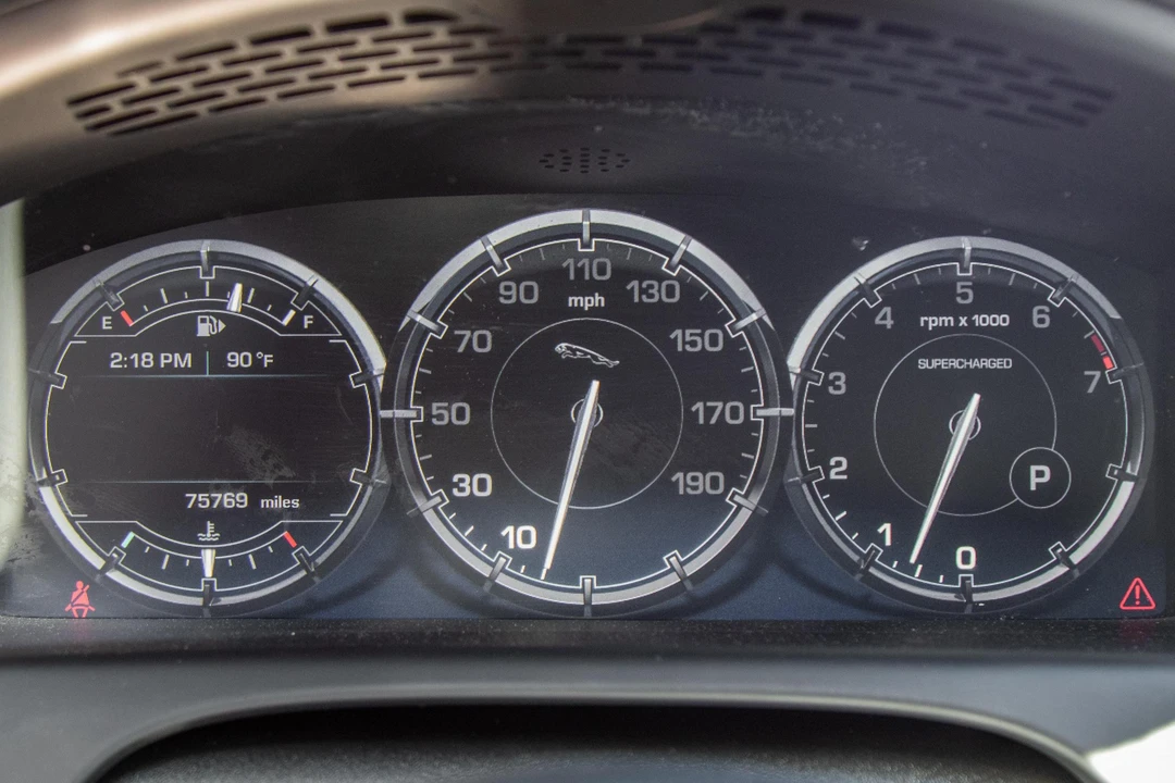 2014 Jaguar X351 XJR - Image 28 of 31