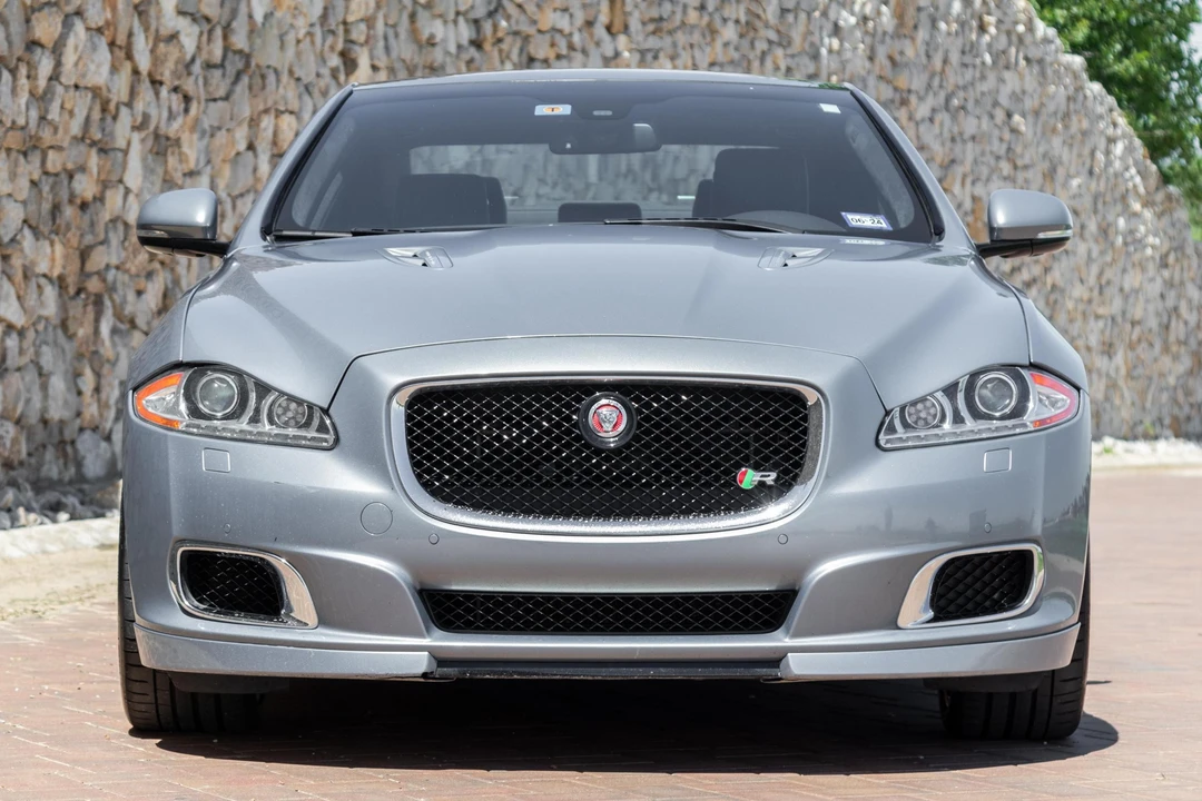 2014 Jaguar X351 XJR - Image 2 of 31