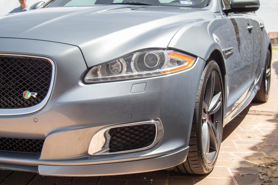2014 Jaguar X351 XJR - Image 11 of 31