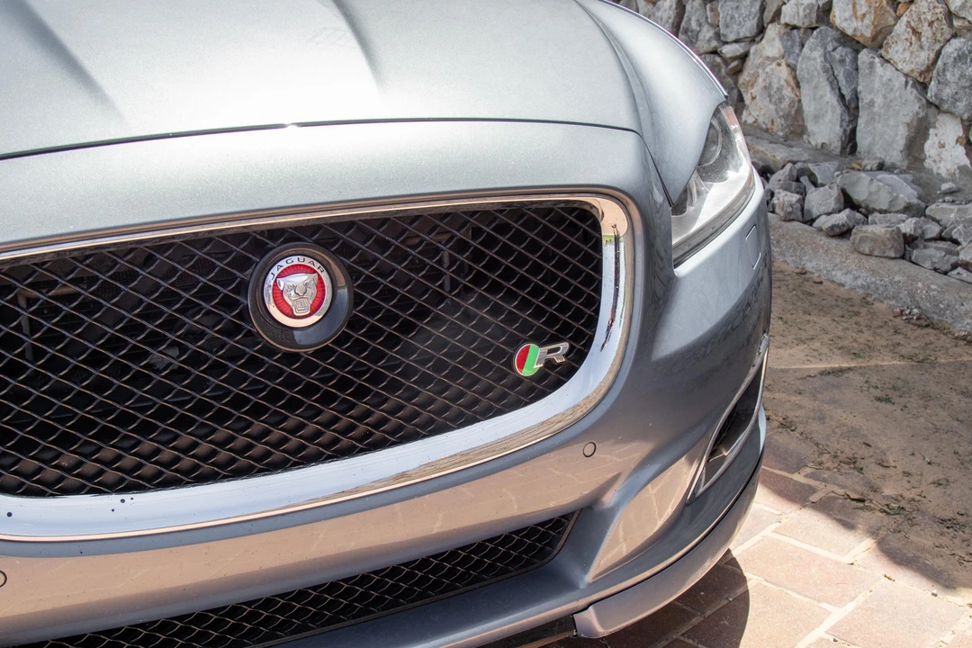 2014 Jaguar X351 XJR - Image 10 of 31
