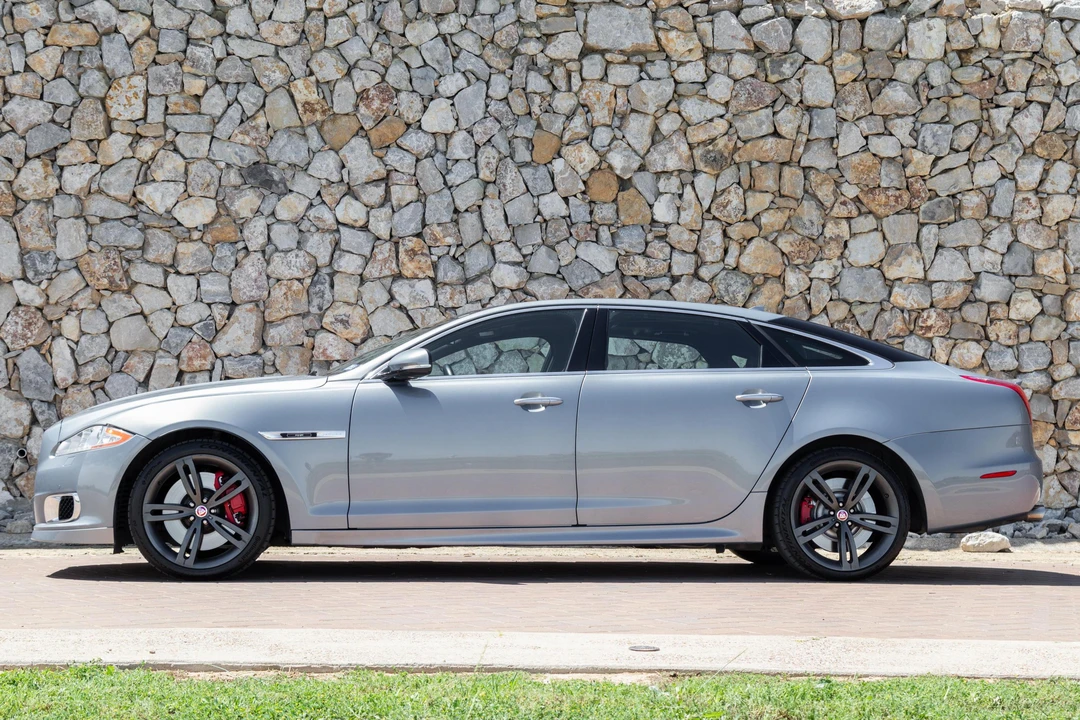 2014 Jaguar X351 XJR - Image 3 of 31