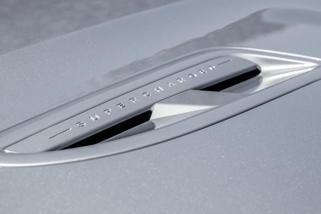 2014 Jaguar X351 XJR - Image 12 of 31