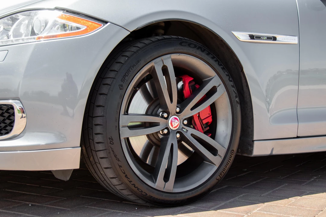 2014 Jaguar X351 XJR - Image 21 of 31