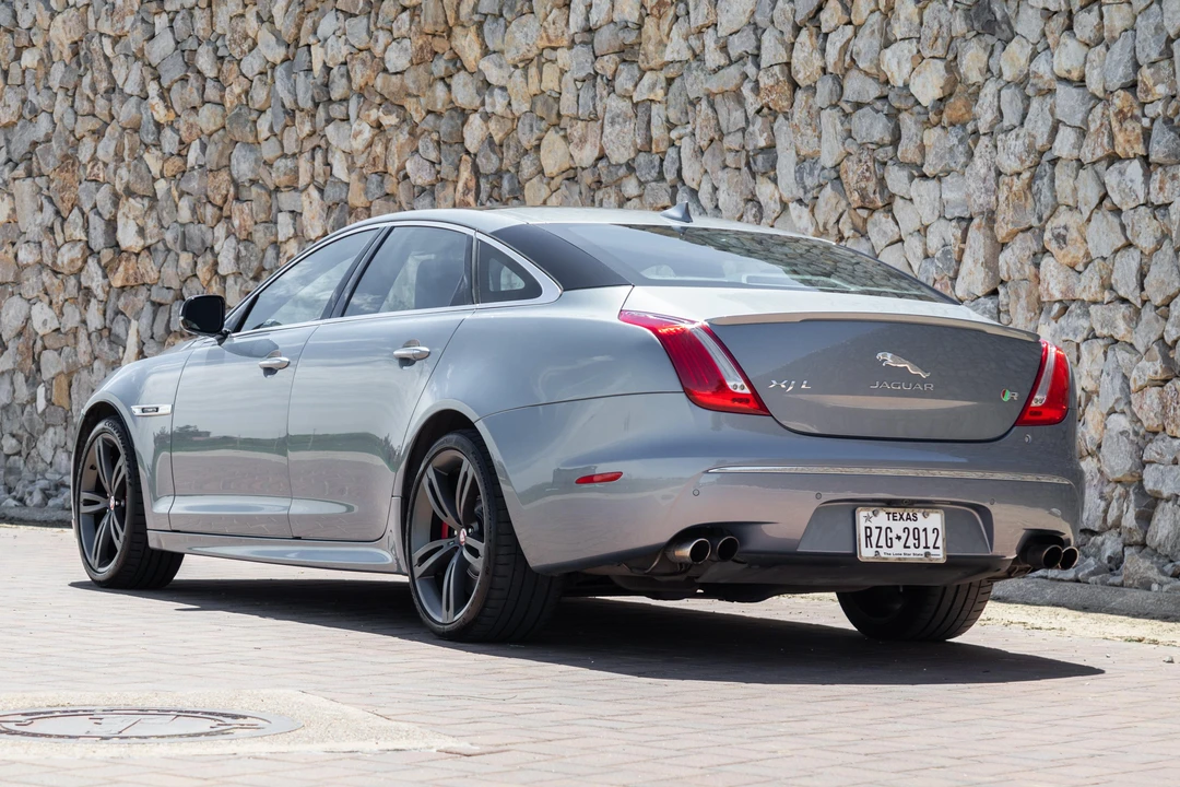 2014 Jaguar X351 XJR - Image 7 of 31