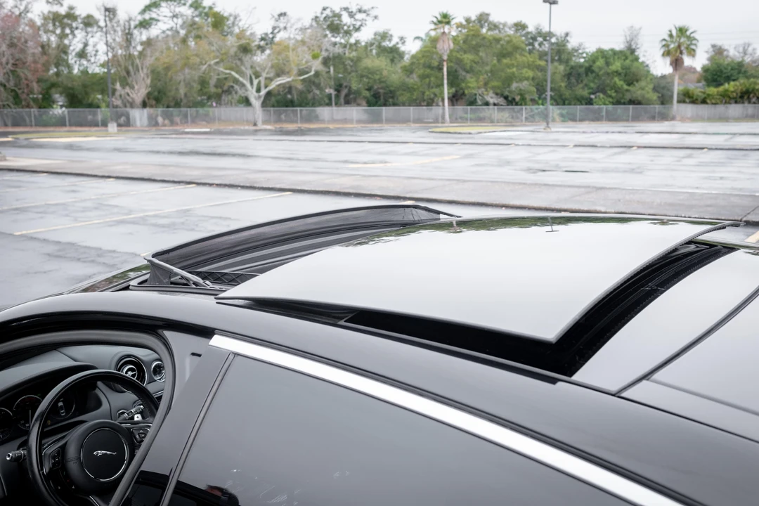 2014 Jaguar X351 XJR - Image 29 of 31