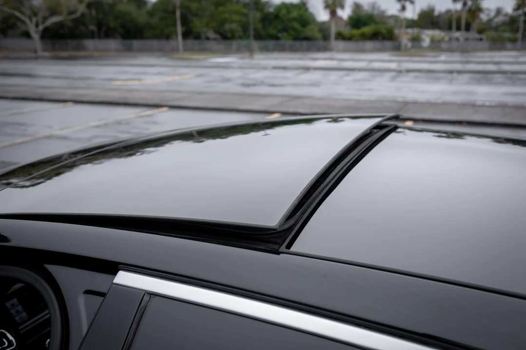2014 Jaguar X351 XJR - Image 30 of 31