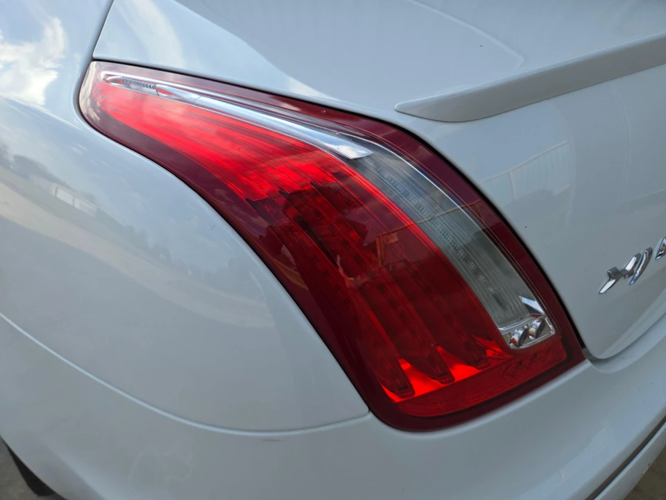 2014 Jaguar X351 XJR - Image 20 of 31