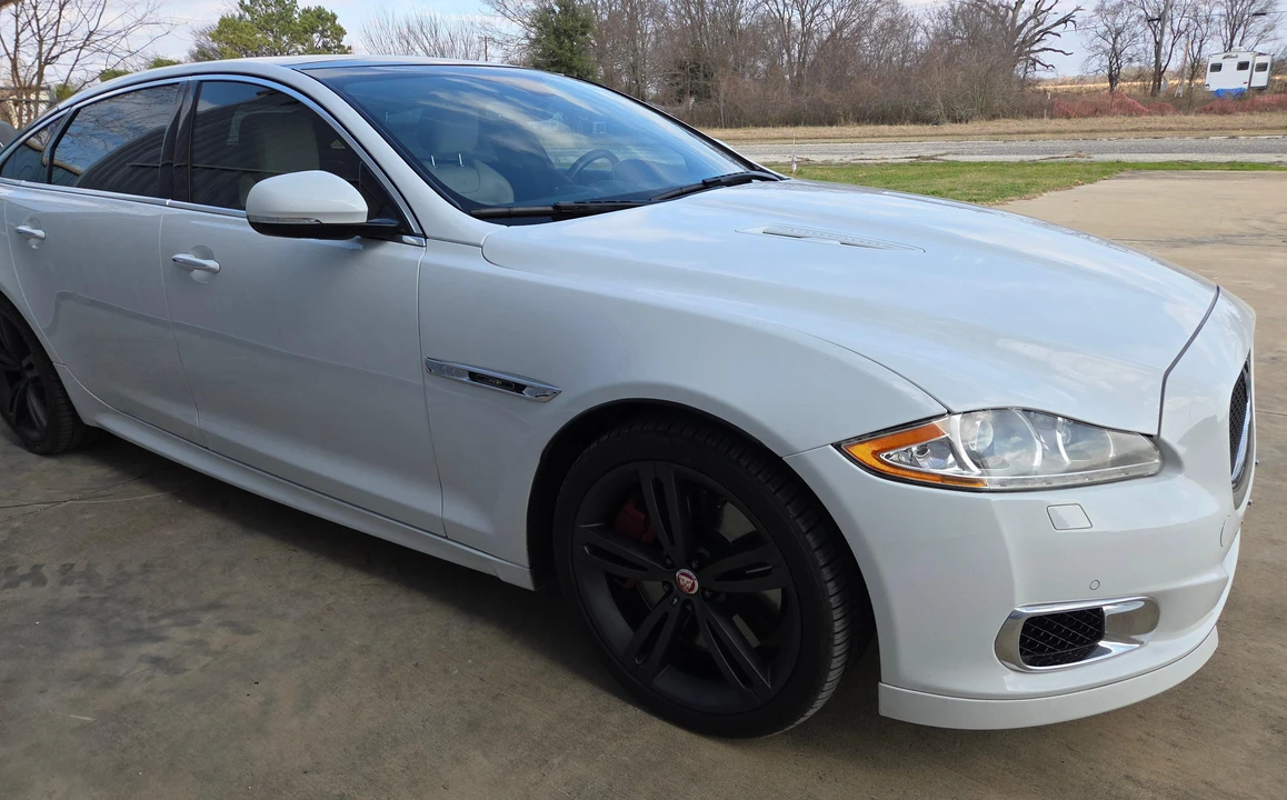 2014 Jaguar X351 XJR - Image 28 of 31