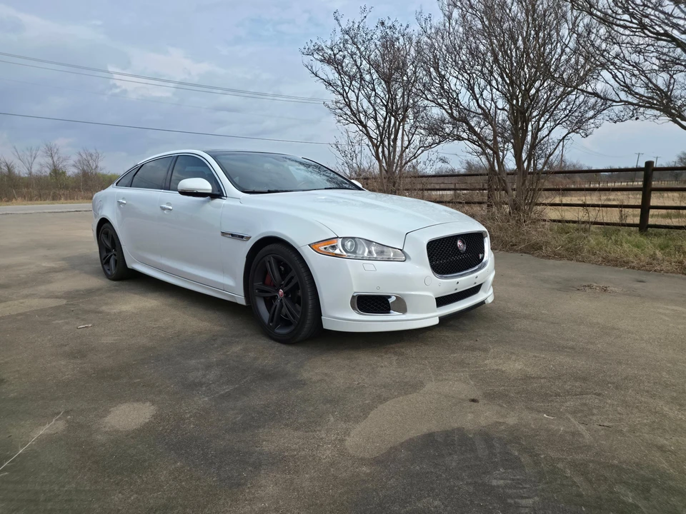 2014 Jaguar X351 XJR - Image 9 of 31