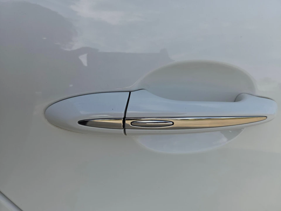 2014 Jaguar X351 XJR - Image 25 of 31