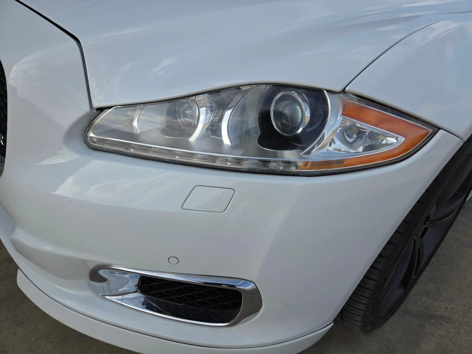 2014 Jaguar X351 XJR - Image 13 of 31