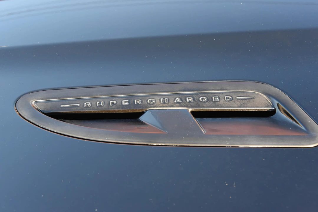 2014 Jaguar X351 XJR - Image 17 of 31