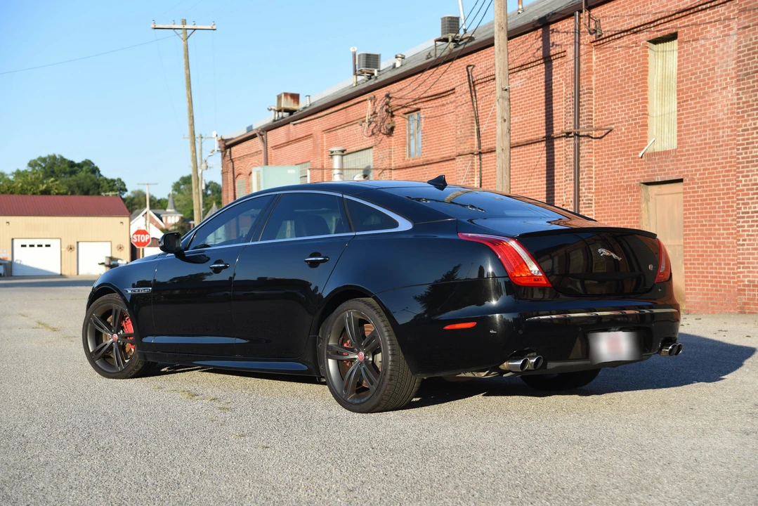 2014 Jaguar X351 XJR - Image 9 of 31