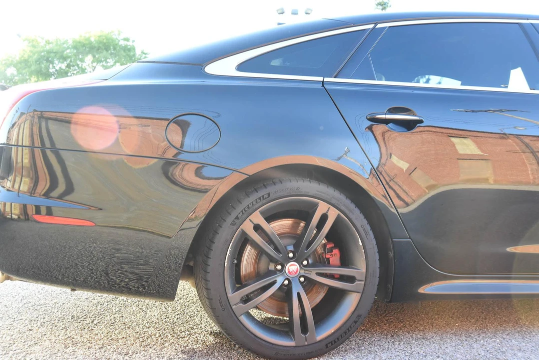2014 Jaguar X351 XJR - Image 24 of 31