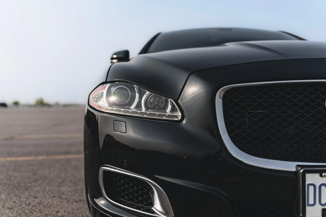 2014 Jaguar X351 XJR - Image 13 of 29