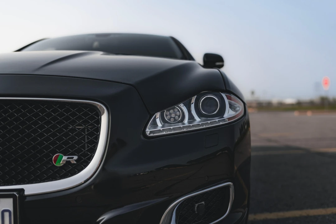 2014 Jaguar X351 XJR - Image 15 of 29