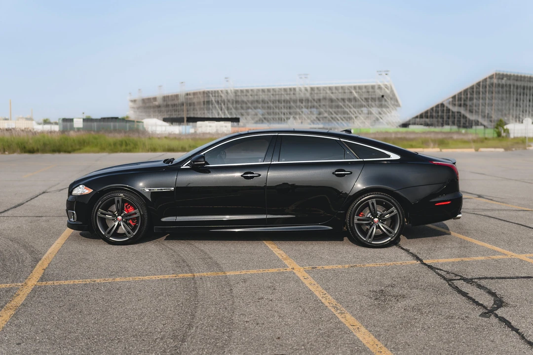 2014 Jaguar X351 XJR - Image 9 of 29