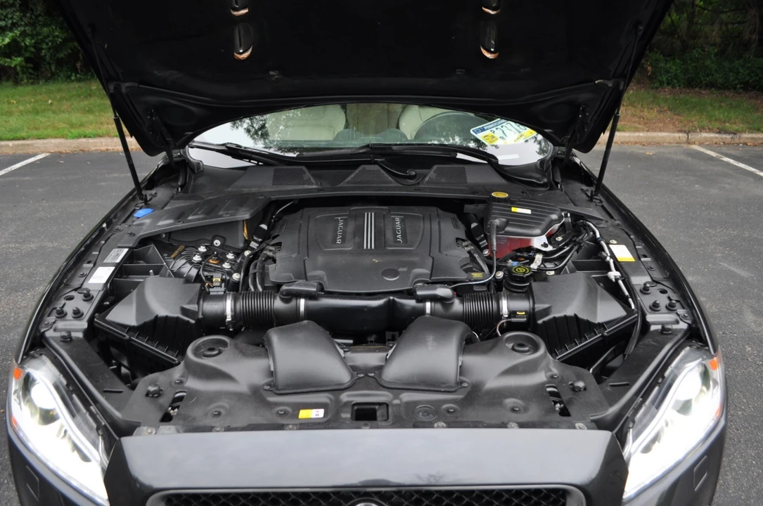 2014 Jaguar X351 XJR - Image 31 of 31