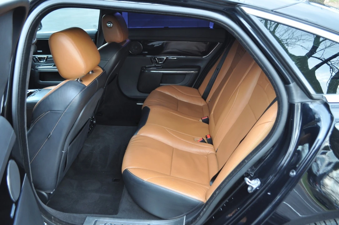2014 Jaguar X351 XJR - Image 10 of 21