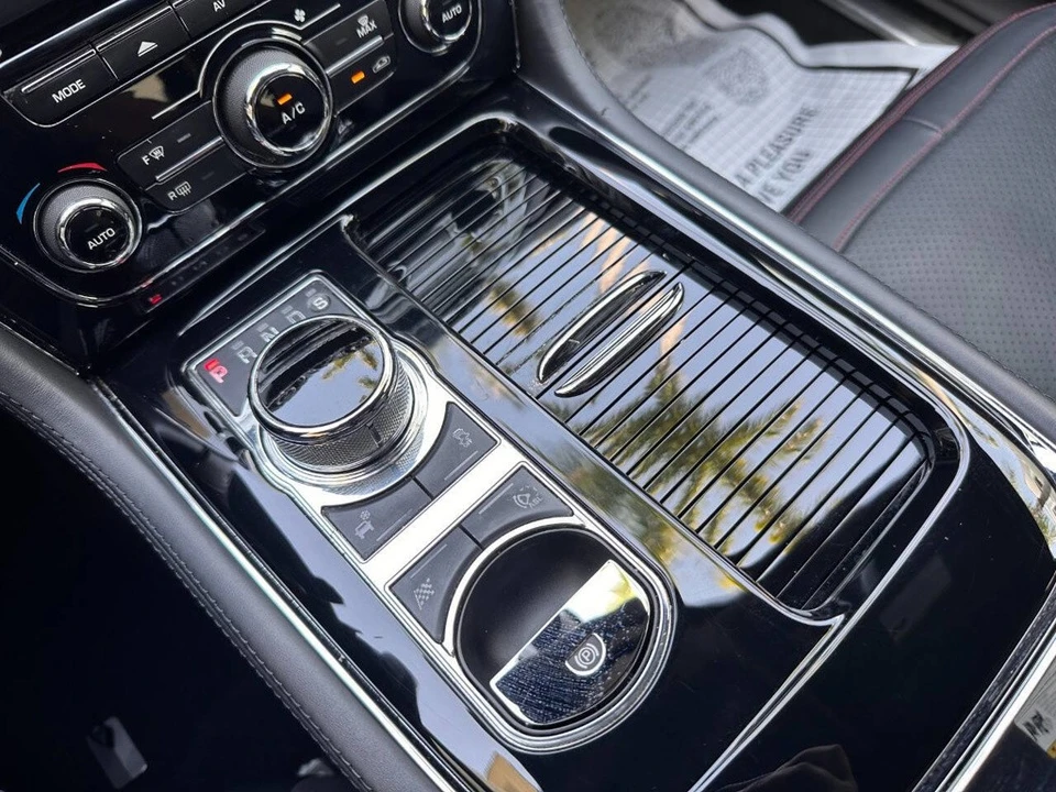 2014 Jaguar - Image 21 of 24