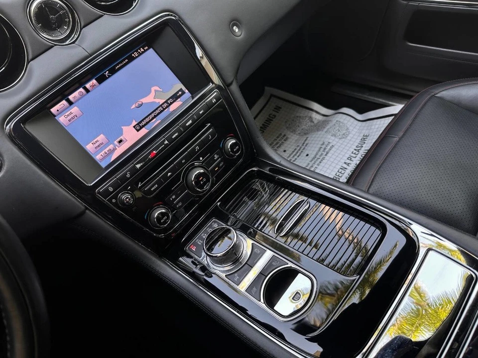 2014 Jaguar - Image 18 of 24