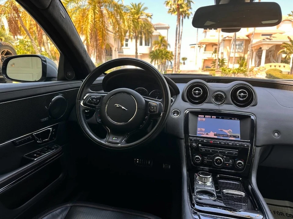 2014 Jaguar - Image 12 of 24