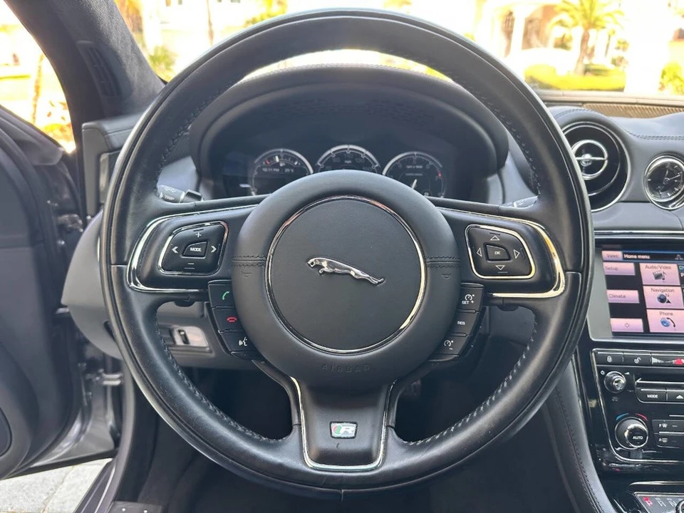 2014 Jaguar - Image 15 of 24