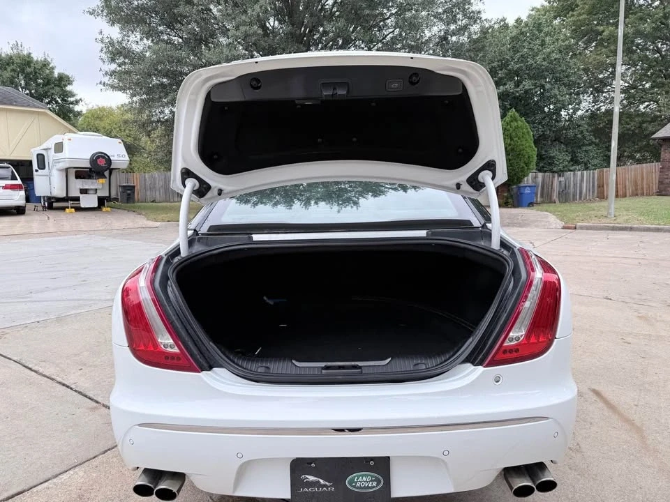 2014 Jaguar X351 XJR - Image 19 of 19