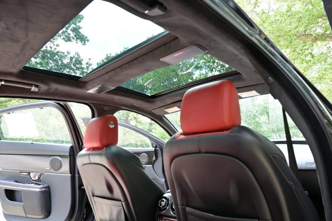 2014 Jaguar X351 XJR - Image 18 of 24