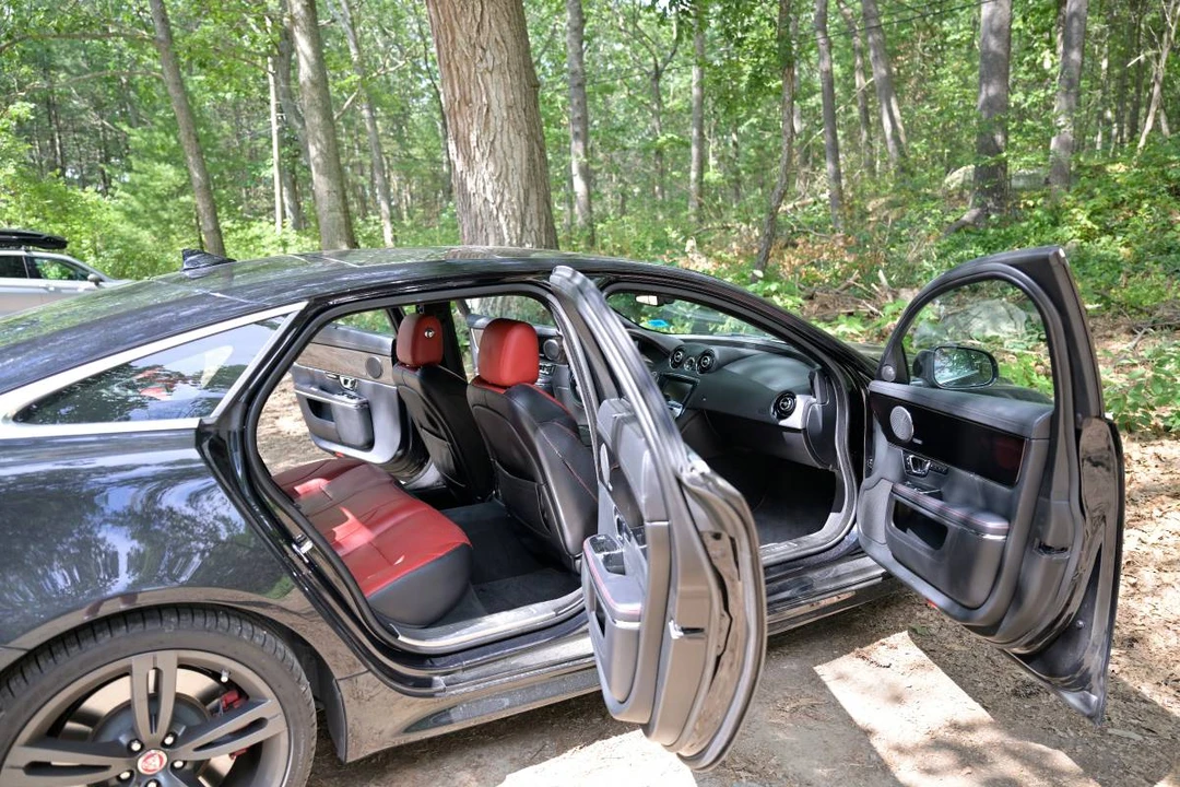 2014 Jaguar X351 XJR - Image 15 of 24