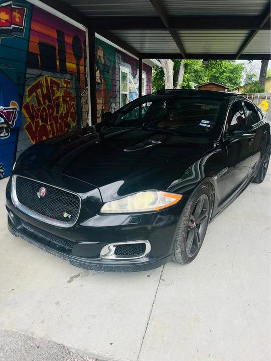 2014 Jaguar X351 XJR - Image 2 of 18