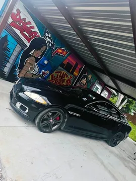 2014 Jaguar XJR575 Sedan